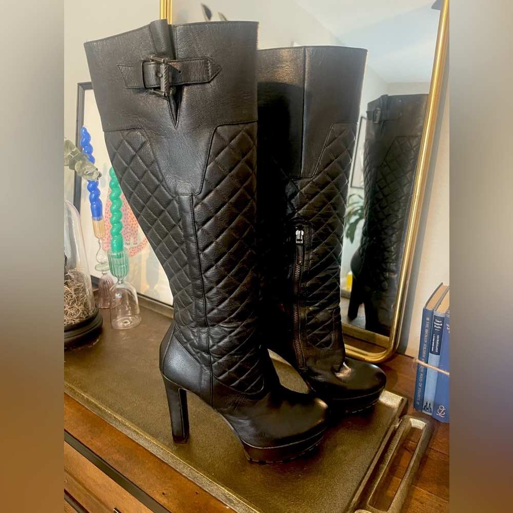 Nine West Sz.9 Black Boots -Excellent Condition